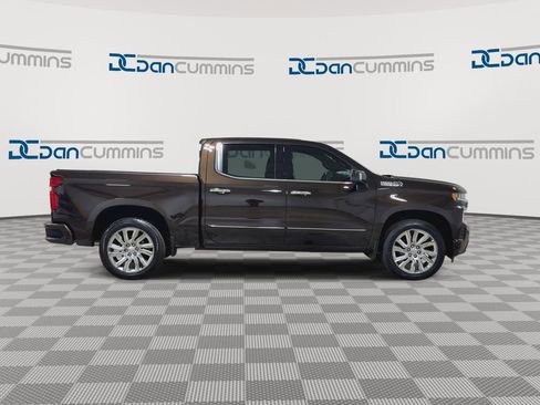 Used 2019 Chevrolet Silverado 1500 High Country w/ High Country Premium Package image 9