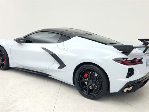Used 2023 Chevrolet Corvette Stingray Premium Cpe w/ Z51 Performance Package image 6