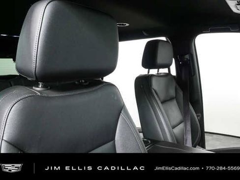 Used 2025 Chevrolet Tahoe LT RWD image 21