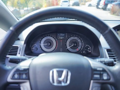 Used 2016 Honda Odyssey Touring Elite image 19