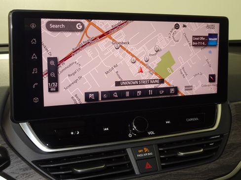 Used 2025 Nissan Altima 2.5 SL image 25