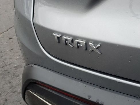 Used 2024 Chevrolet Trax ACTIV w/ Sunroof Package image 33