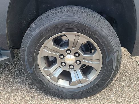 Used 2020 Chevrolet Tahoe LS w/ Max Trailering Package AWD/4WD image 27