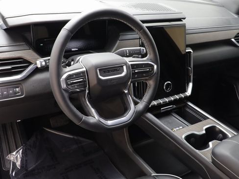 Used 2024 GMC Acadia Denali w/ LPO, Floor Liner Package image 7