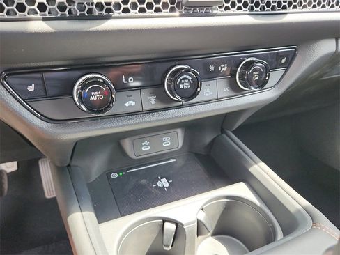 New 2026 Honda HR-V Sport image 23