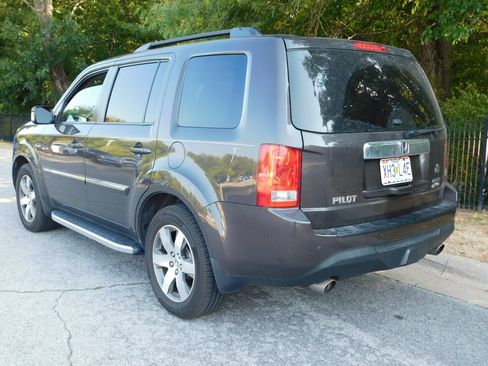 Used 2014 Honda Pilot Touring image 3