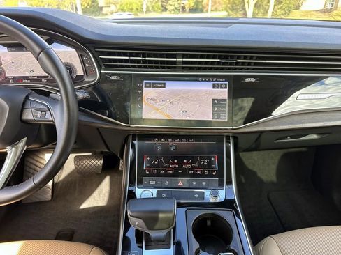Used 2019 Audi Q8 Premium Plus w/ Premium Plus image 29