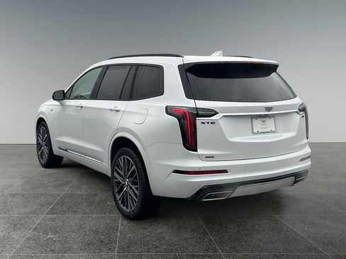 New 2025 Cadillac XT6 Sport w/ Platinum Package image 5