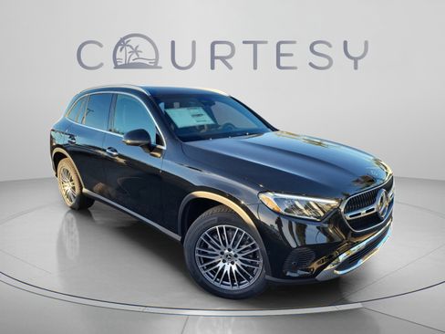 Certified 2026 Mercedes-Benz GLC 300 image 5