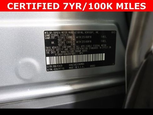 Used 2022 Toyota RAV4 XLE Premium image 42