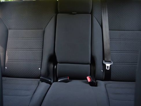 Used 2017 Kia Sorento FWD image 16