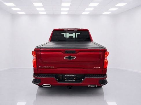 Used 2025 Chevrolet Silverado 1500 RST AWD/4WD image 7