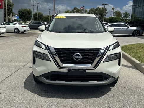 Certified 2023 Nissan Rogue SV FWD image 7