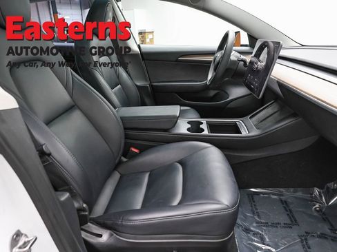 Used 2023 Tesla Model 3 Standard Range image 19