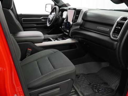Used 2025 RAM 1500 Big Horn AWD/4WD image 46