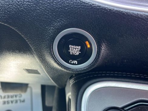 Used 2021 Dodge Challenger SXT w/ Driver Convenience Group RWD image 25