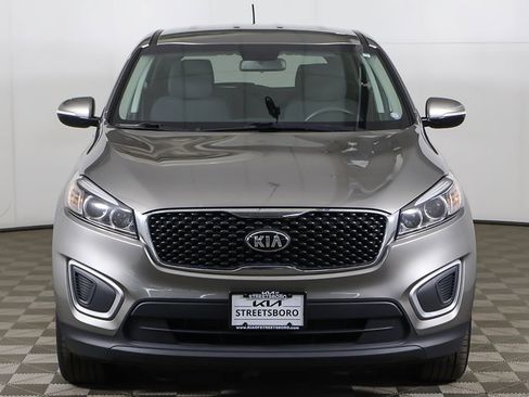 Used 2016 Kia Sorento L FWD image 6