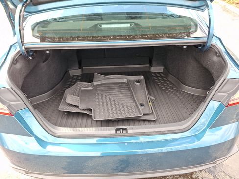 Certified 2025 Toyota Camry SE w/ Convenience Package image 31