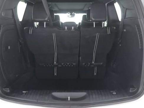 Used 2023 Chrysler Pacifica Limited w/ S Appearance Package FWD image 31