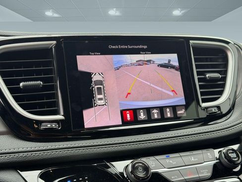 New 2026 Chrysler Pacifica Select w/ S Appearance Package FWD image 23