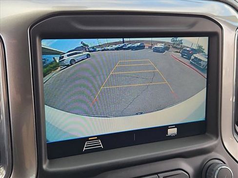 Used 2021 Chevrolet Silverado 1500 RST AWD/4WD image 13
