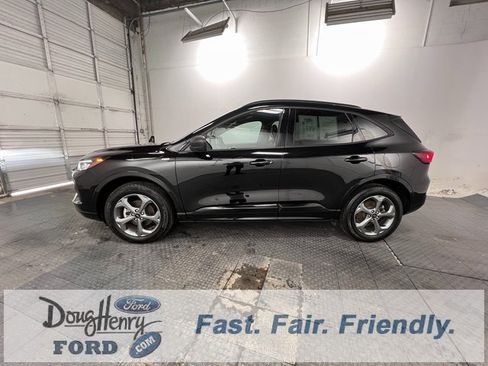 Used 2024 Ford Escape ST-Line image 4
