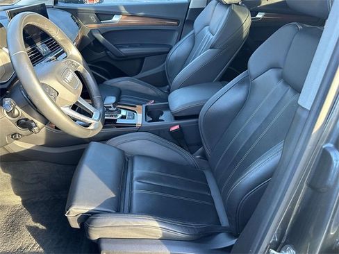 Used 2023 Audi Q5 2.0T Premium Plus w/ Premium Plus Package image 21