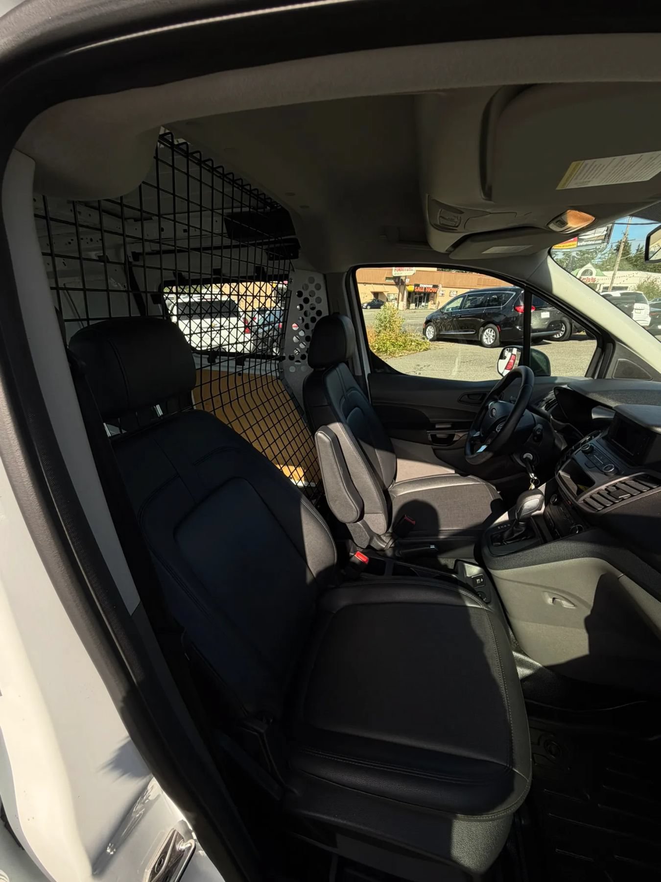 Used 2022 Ford Transit Connect XL FWD image 26
