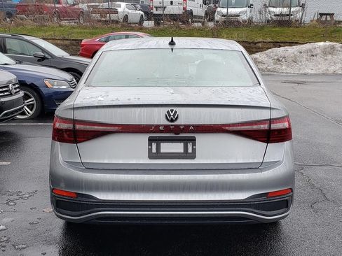 New 2026 Volkswagen Jetta Sport FWD image 4