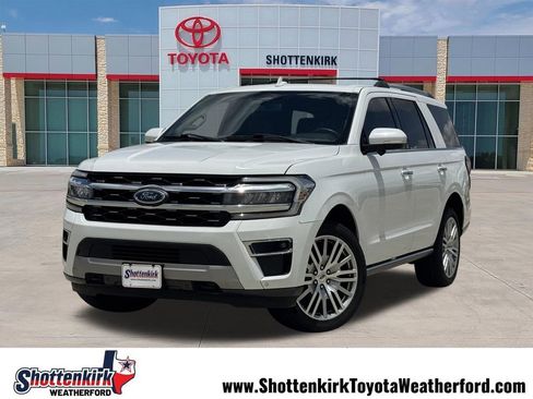 Used 2023 Ford Expedition Limited AWD/4WD image 1