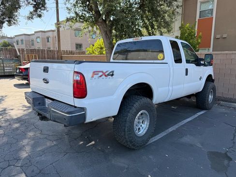 Used 2015 Ford F250 XLT w/ XLT Value Package AWD/4WD image 4