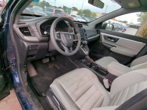Used 2018 Honda CR-V LX image 7