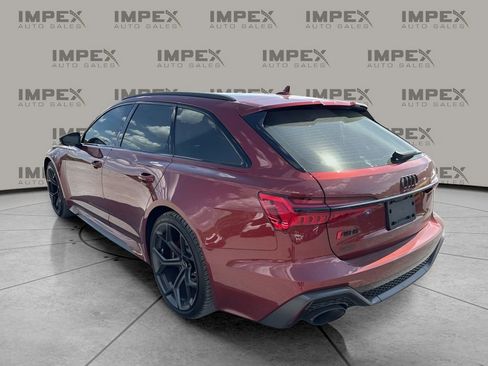 Used 2024 Audi RS 6 performance image 3