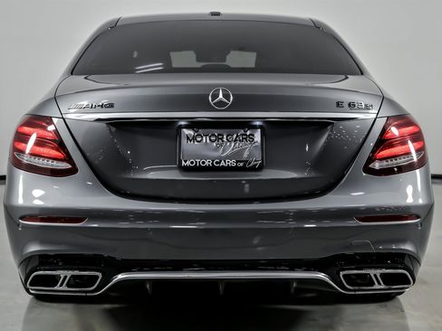 Used 2019 Mercedes-Benz E 63 AMG S w/ Driver Assistance Package image 11