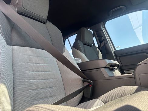 New 2026 Toyota 4Runner 4WD image 27