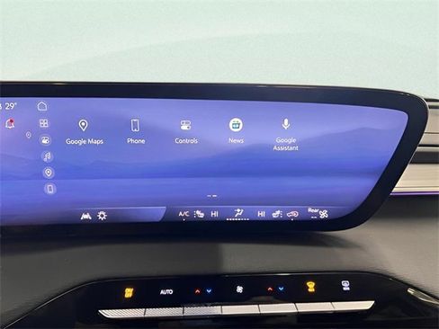 Certified 2025 Buick Enclave Preferred image 26