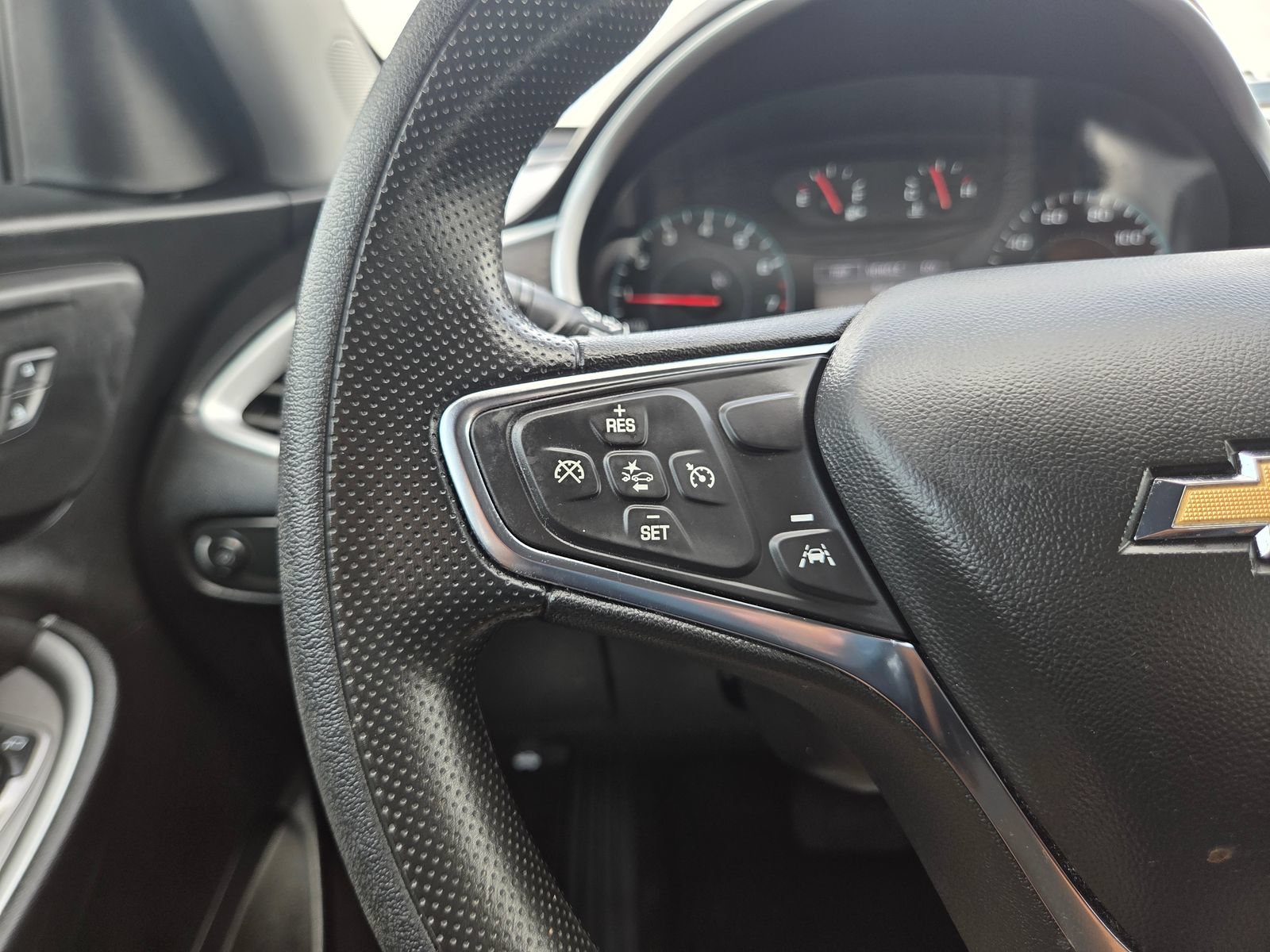 Used 2024 Chevrolet Malibu LT FWD image 43