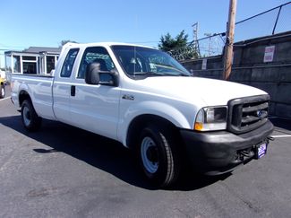Used 2004 Ford F250 2WD SuperCab Super Duty image 1