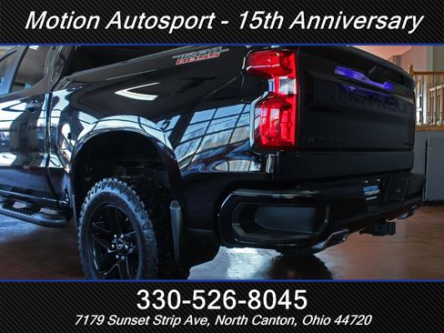 Used 2020 Chevrolet Silverado 1500 Custom Trail Boss w/ Custom Convenience Package image 8