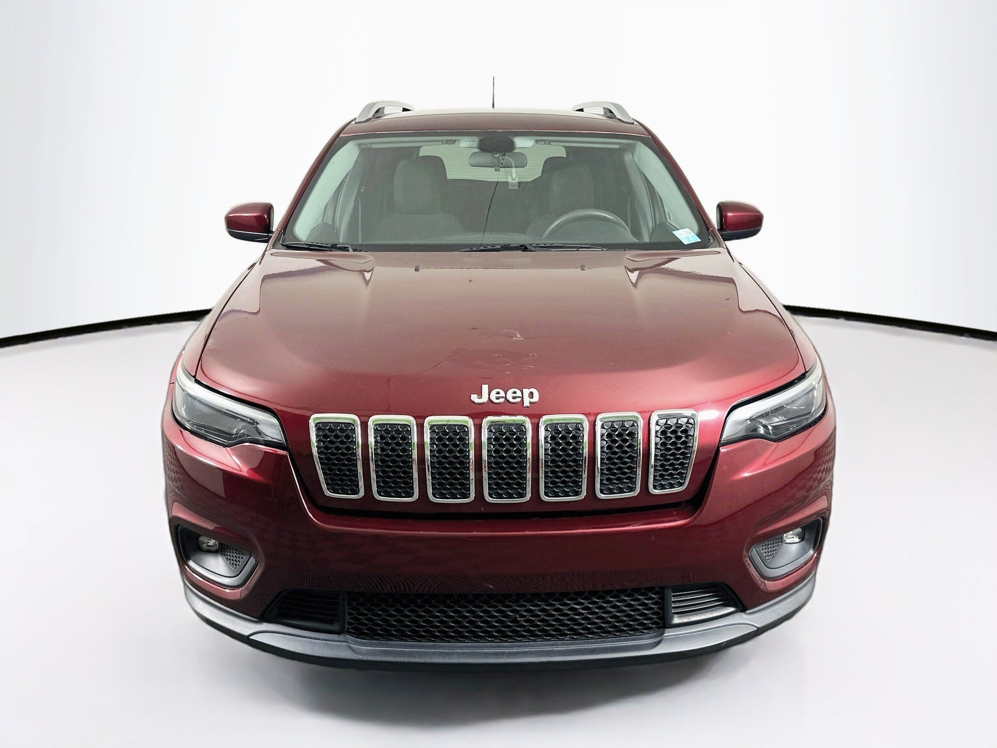 Used 2019 Jeep Cherokee Latitude w/ Popular Appearance Group FWD image 2