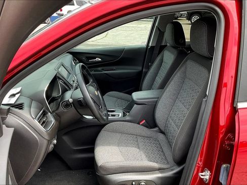 Used 2024 Chevrolet Equinox LT w/ LPO, Floor Liner Package FWD image 23