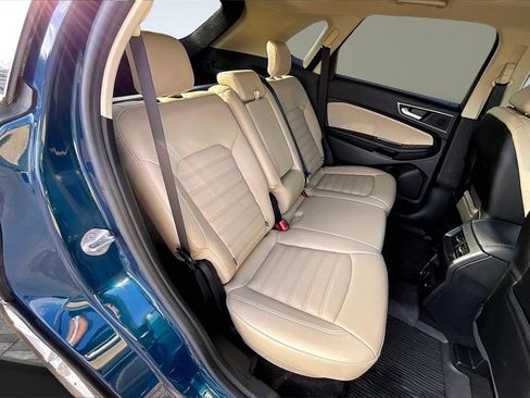 Used 2020 Ford Edge SEL w/ Convenience Package image 26