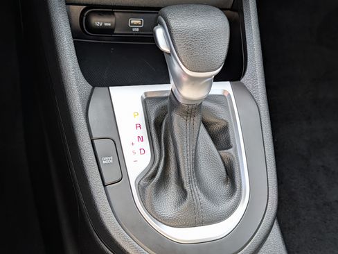 Certified 2024 Kia Forte LXS w/ LXS Technology Package FWD image 24