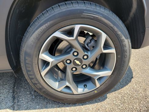 Used 2024 Chevrolet Trax LT w/ Driver Confidence Package FWD image 10