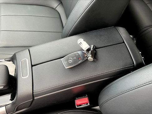 Used 2023 Mercedes-Benz GLA 250 image 14