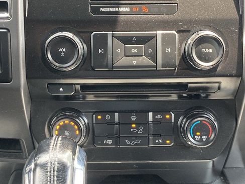 Used 2015 Ford F150 XLT w/ Equipment Group 301A Mid AWD/4WD image 14