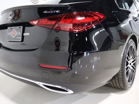 Used 2023 Mercedes-Benz C 300 4MATIC Sedan image 11