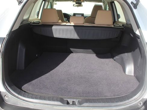 Used 2021 Toyota RAV4 XLE image 14