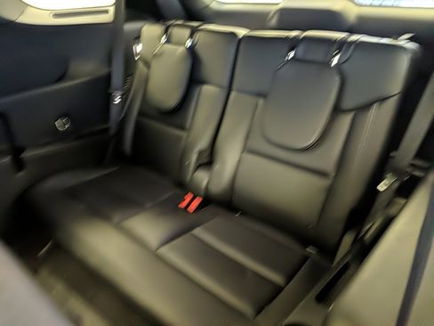 Used 2021 Ford Explorer ST w/ Equipment Group 401A image 16