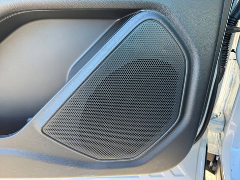 New 2026 Ford Explorer Active w/ Active Comfort Package image 21